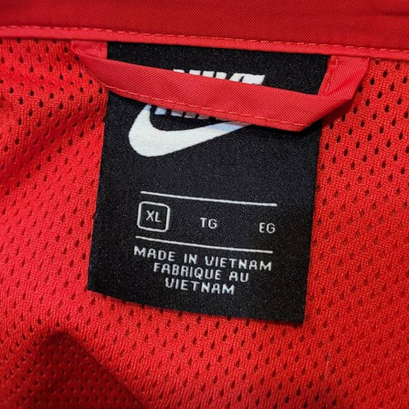Nike JUST DO IT Hooded Windbreaker Jacket - Picture 4 of 5